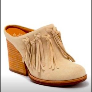 KORK-EASE Charly Fringe Block Heel Mule